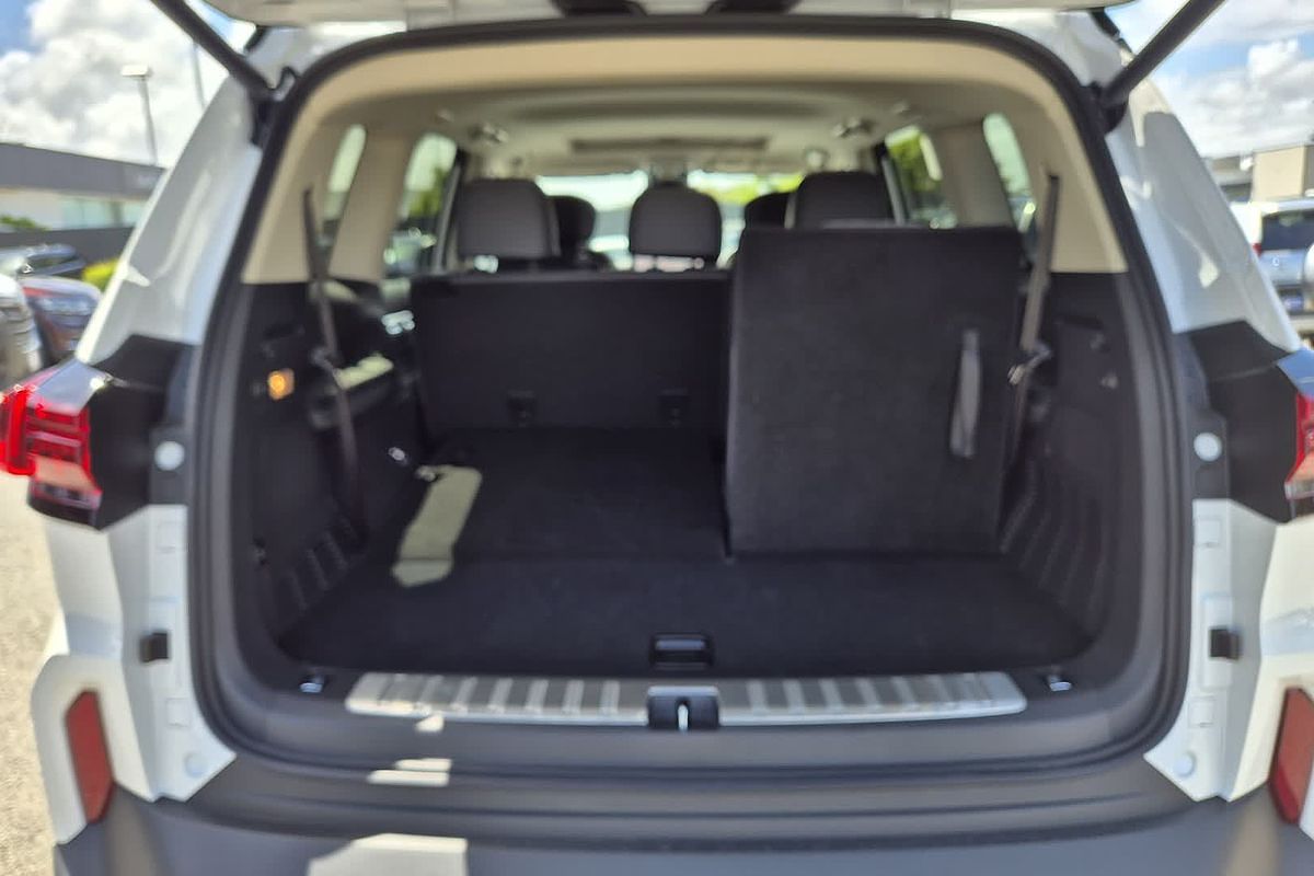 2024 LDV D90 Executive SV9A