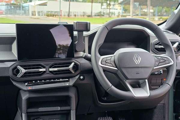 2025 Renault Duster Techno X1311