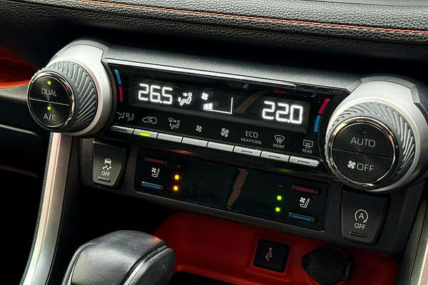 2022 Toyota RAV4 Edge