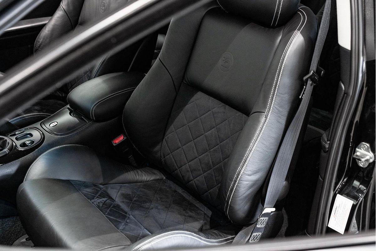 2002 Holden Coupe GTO V2