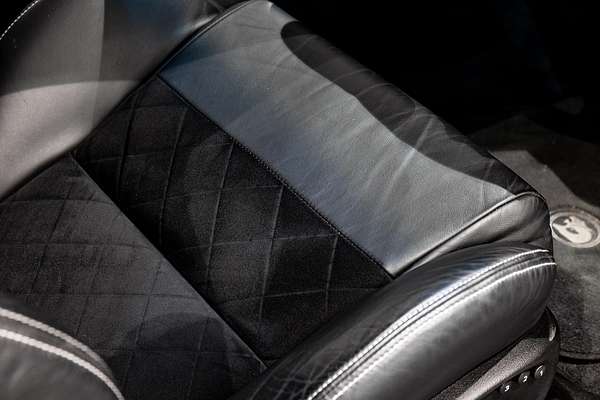 2002 Holden Coupe GTO V2