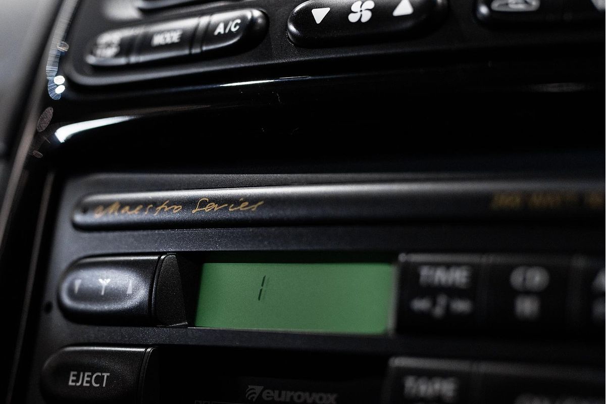 2002 Holden Coupe GTO V2