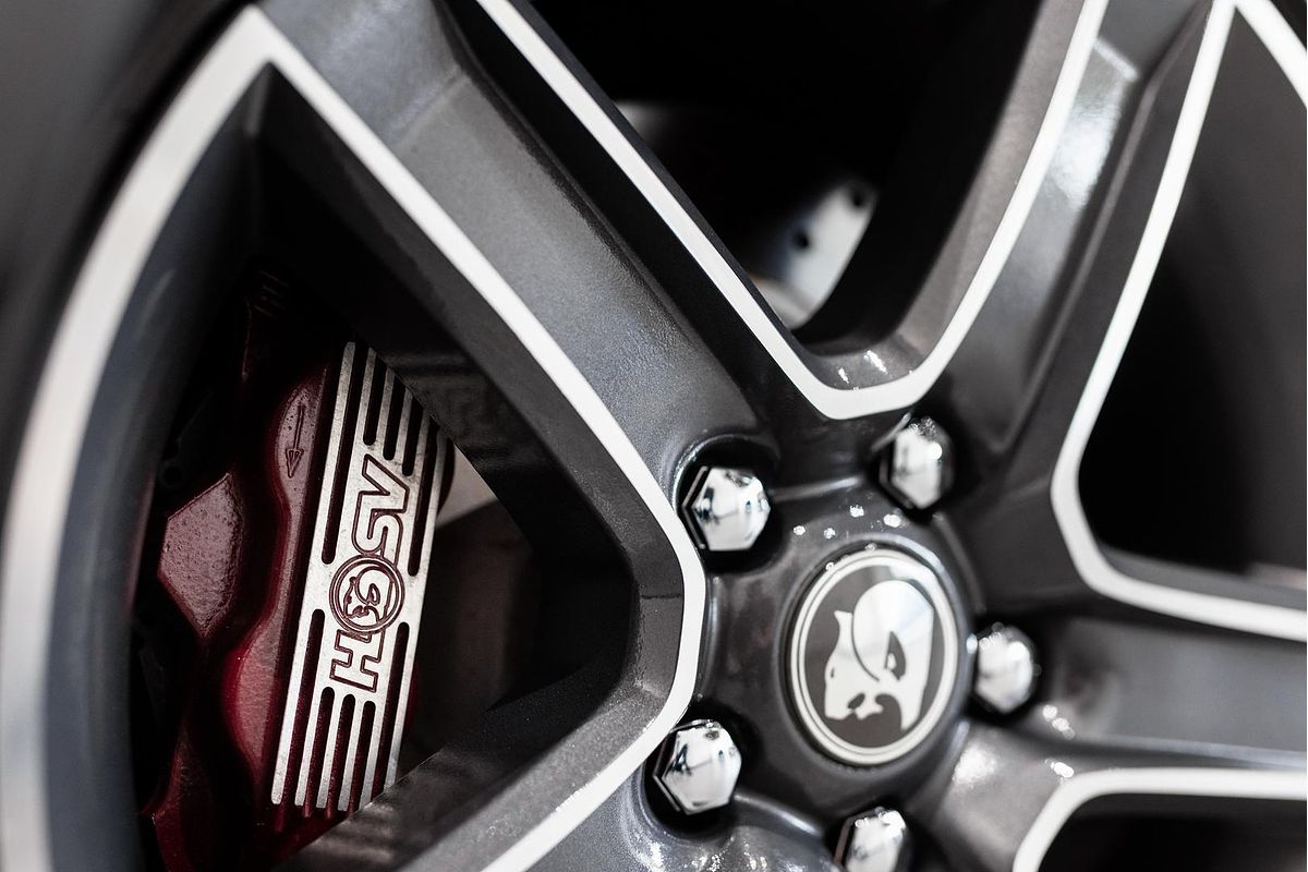 2002 Holden Coupe GTO V2