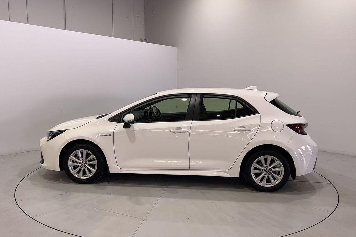 2023 Toyota Corolla Ascent Sport Hybrid ZWE219R