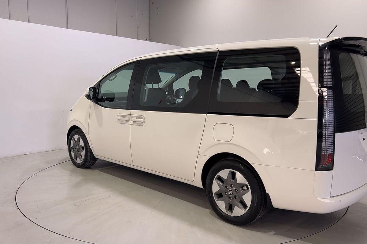 2024 Hyundai STARIA US4.V3