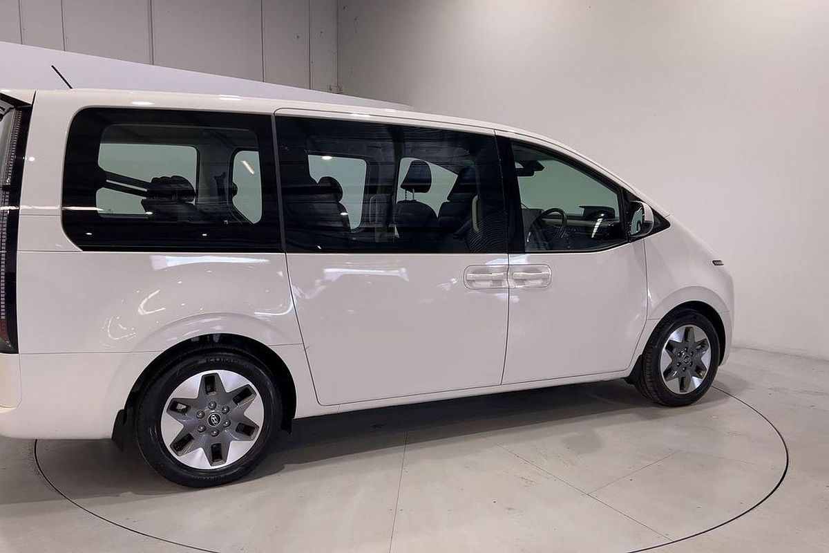 2024 Hyundai STARIA US4.V3