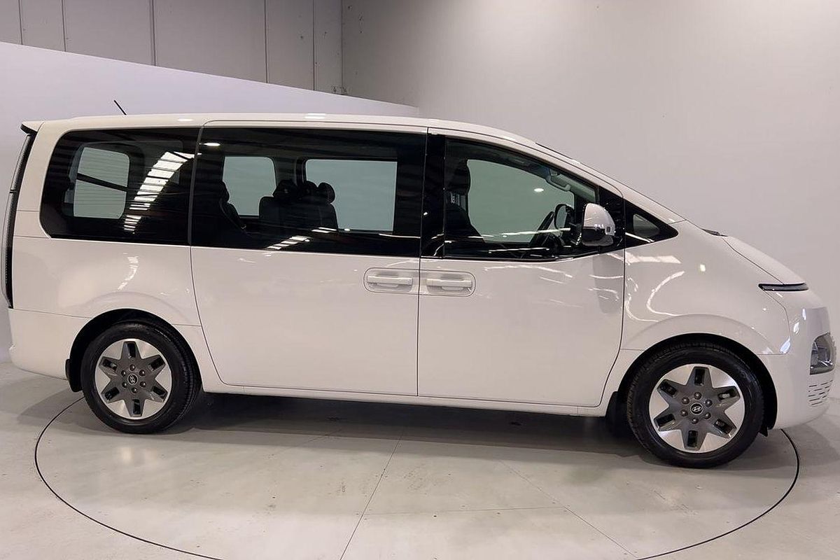2024 Hyundai STARIA US4.V3