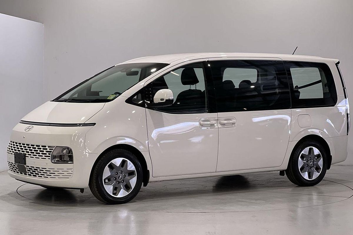 2024 Hyundai STARIA US4.V3