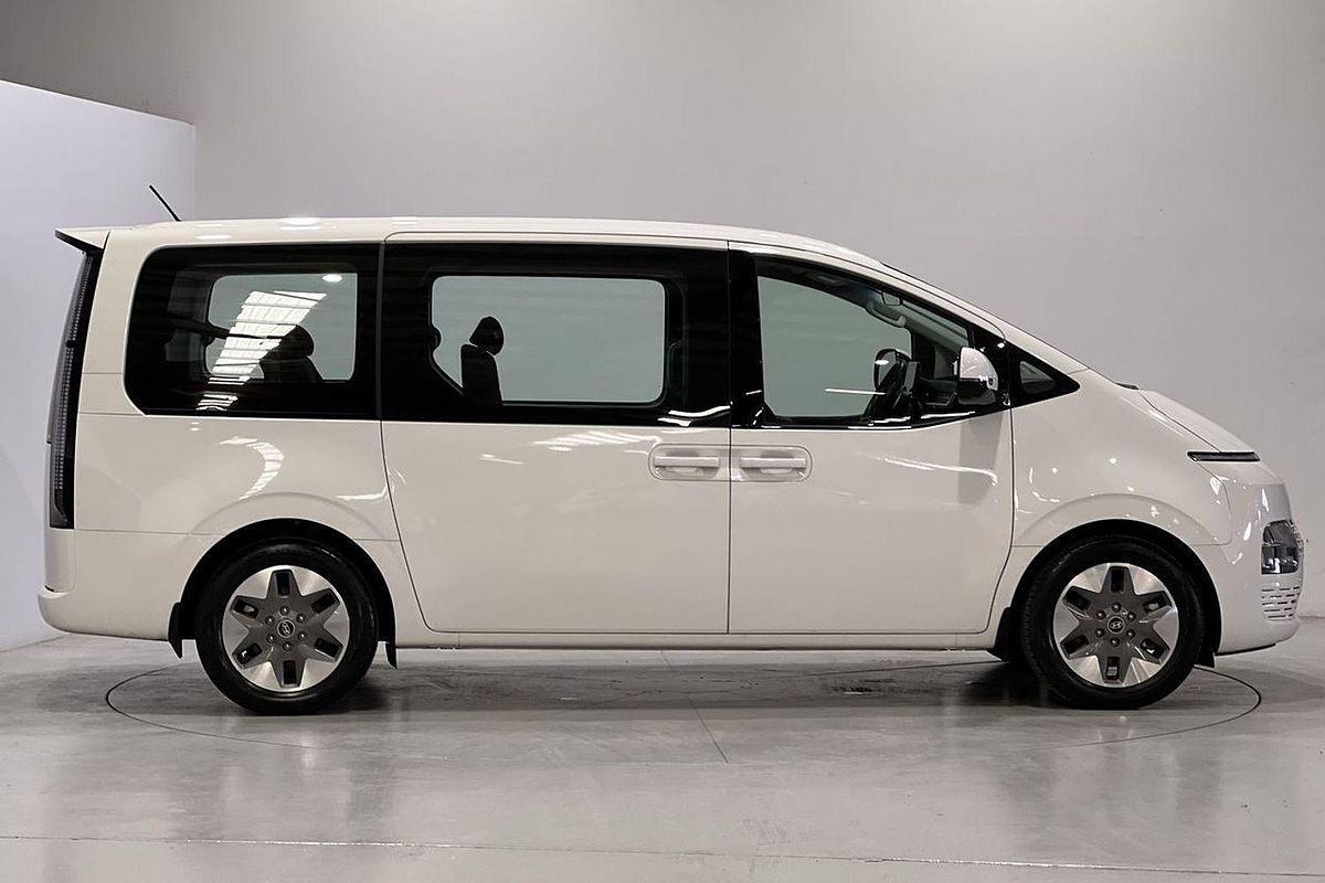 2024 Hyundai STARIA US4.V3
