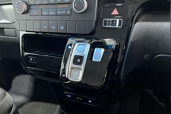2024 Hyundai STARIA US4.V3