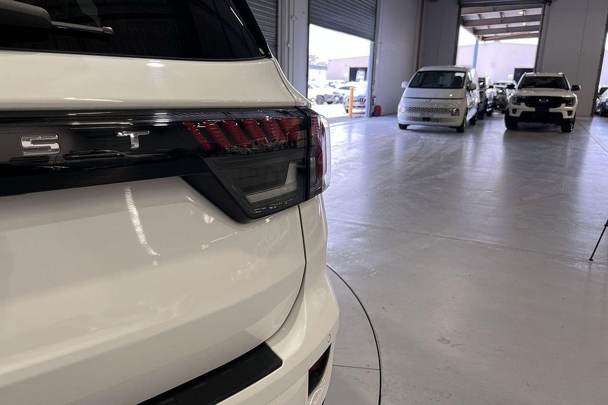 2025 Ford Everest Trend 2.0L