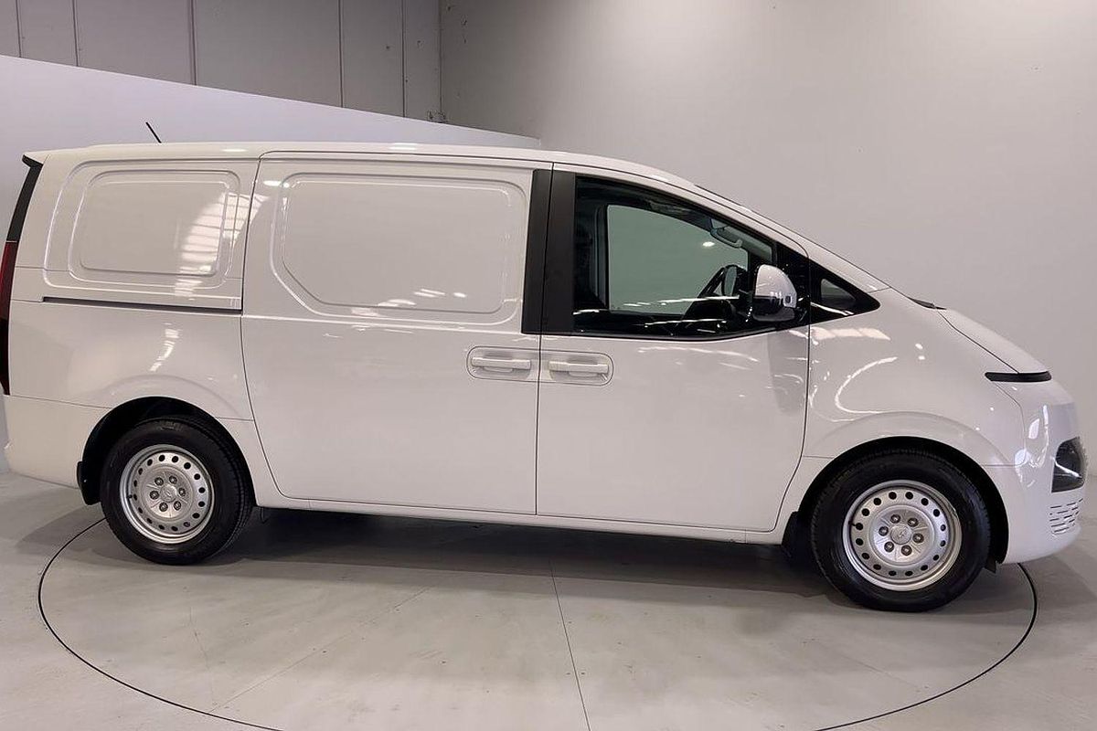2023 Hyundai STARIA LOAD US4.V2
