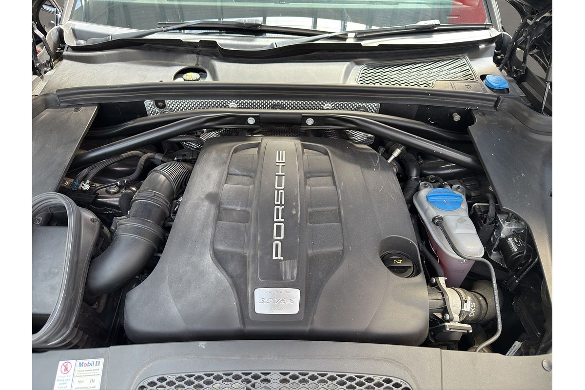 2015 Porsche Macan S DIESEL 3.0D/4WD/7A