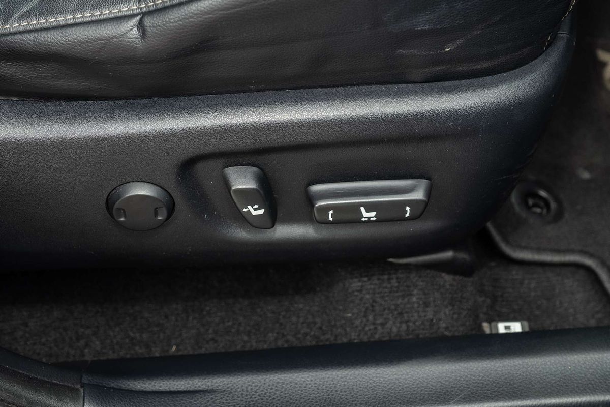 2014 Toyota RAV4 Cruiser ASA44R