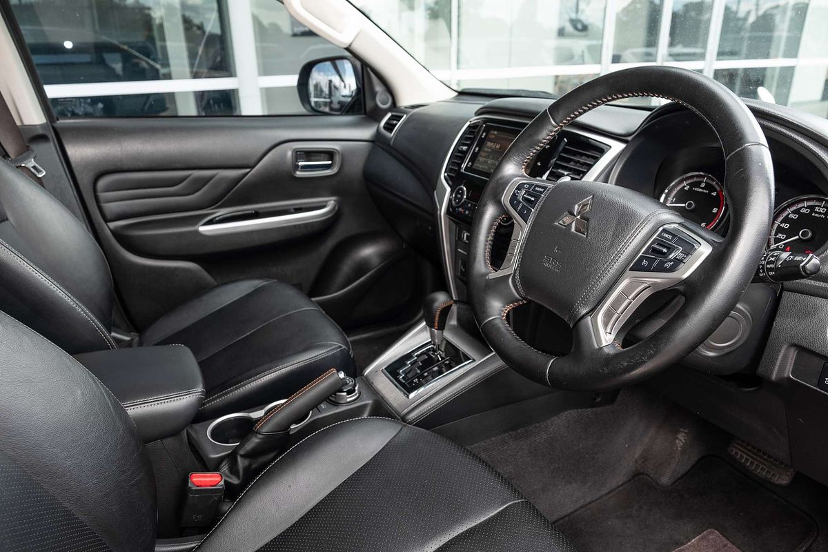 2020 Mitsubishi Triton GSR MR 4X4