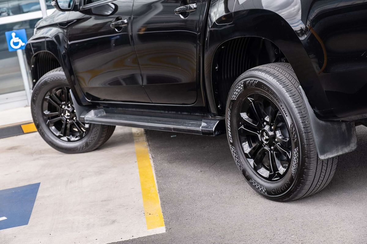 2020 Mitsubishi Triton GSR MR 4X4