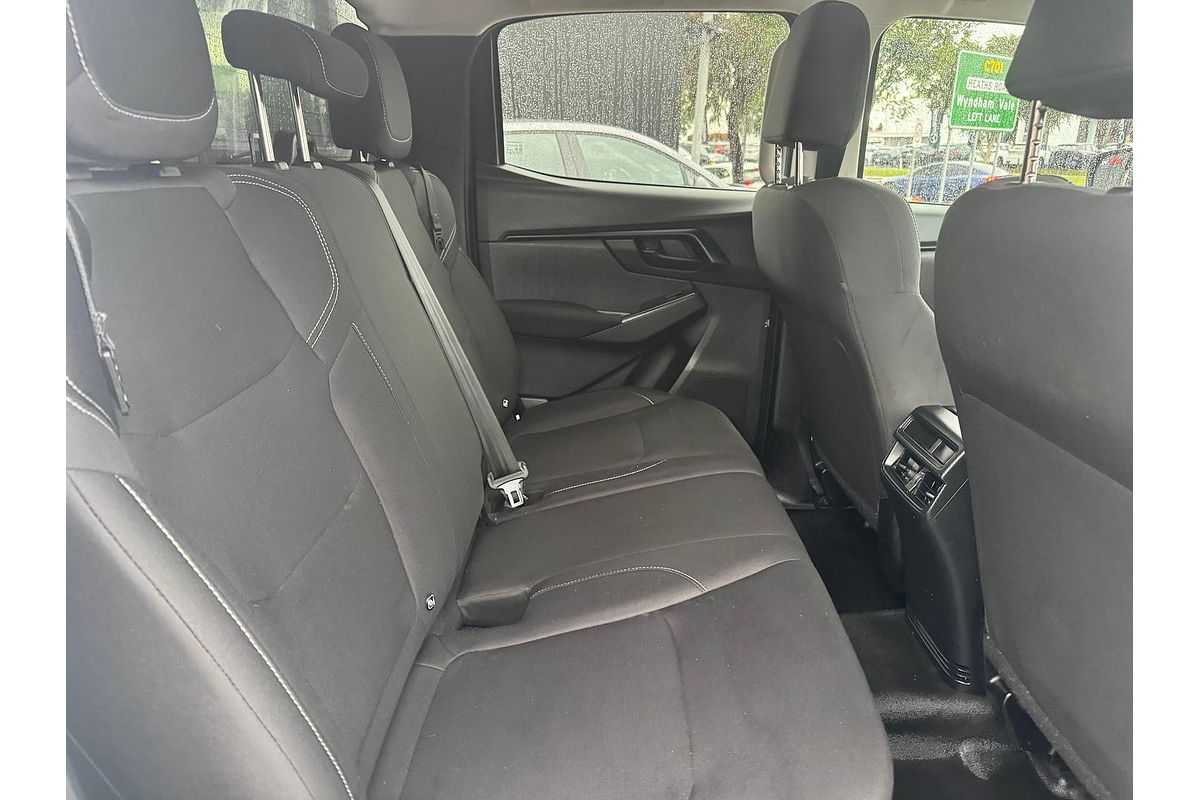 2021 Isuzu D-MAX SX High Ride Rear Wheel Drive