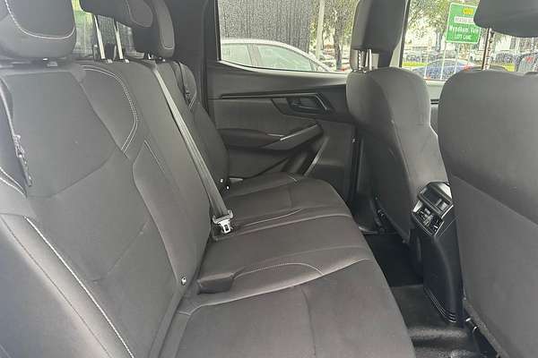 2021 Isuzu D-MAX SX High Ride Rear Wheel Drive