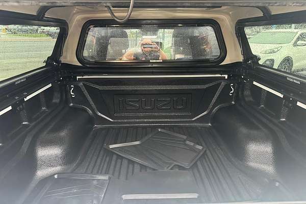 2021 Isuzu D-MAX SX High Ride Rear Wheel Drive