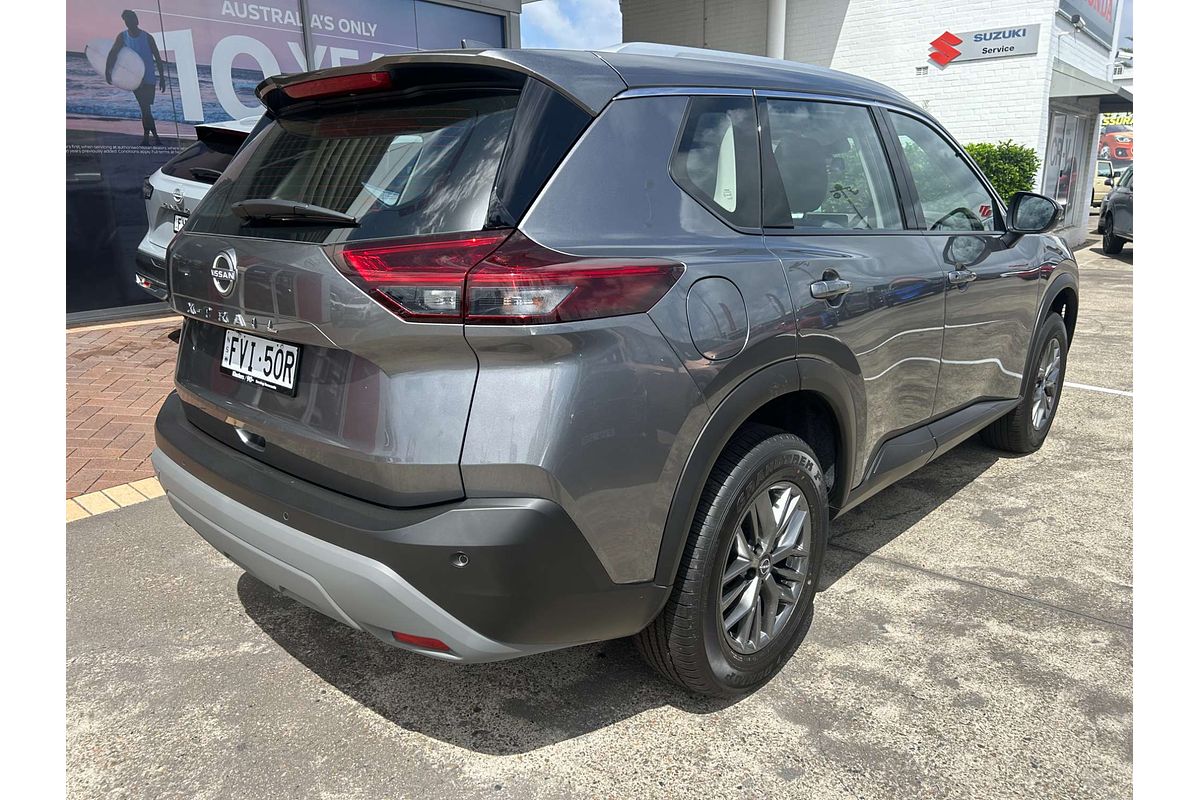 2025 Nissan X-TRAIL ST T33