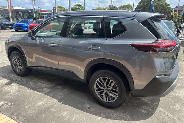 2025 Nissan X-TRAIL ST T33