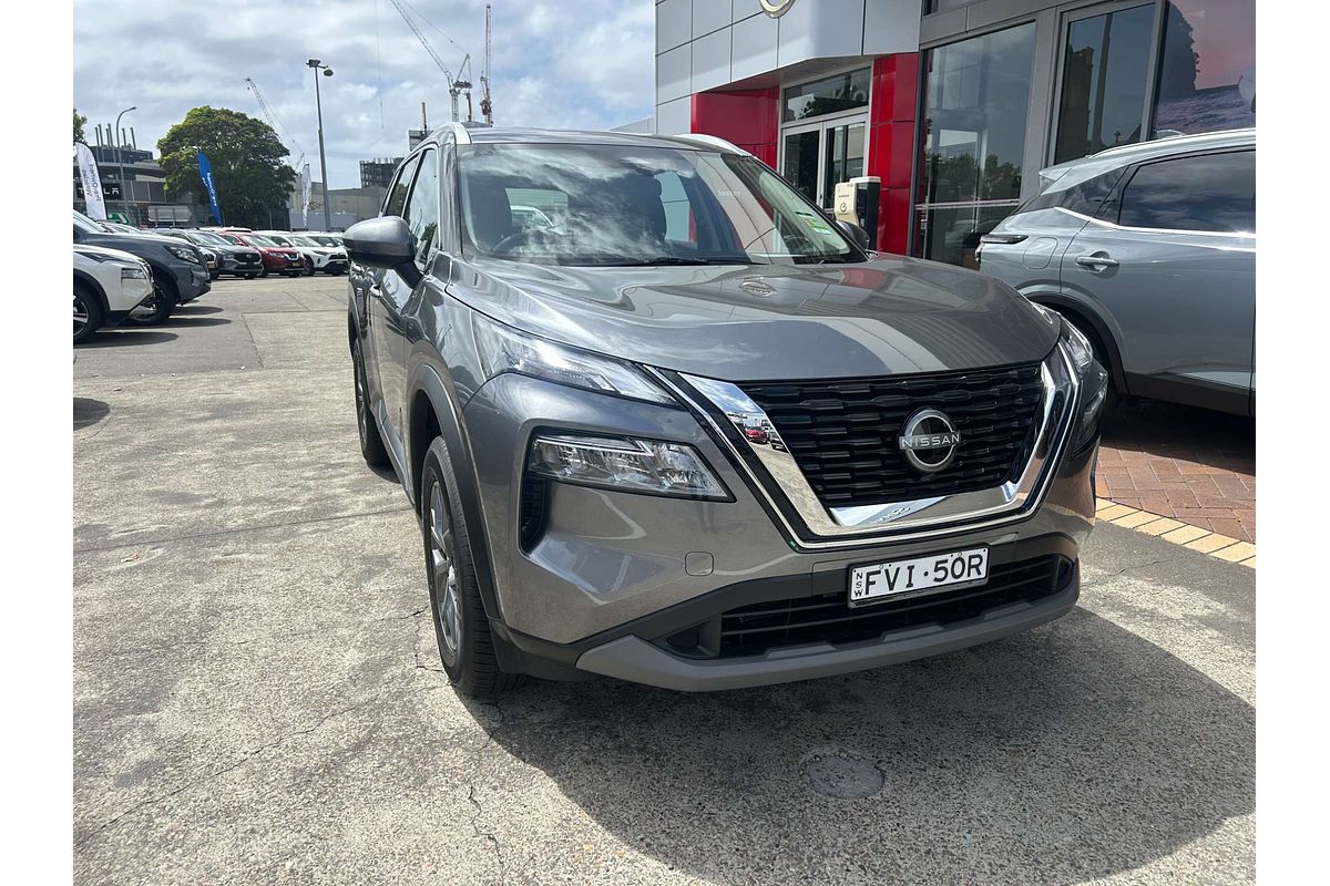 2025 Nissan X-TRAIL ST T33