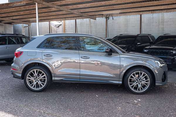 2022 Audi Q3 40 TFSI S line F3