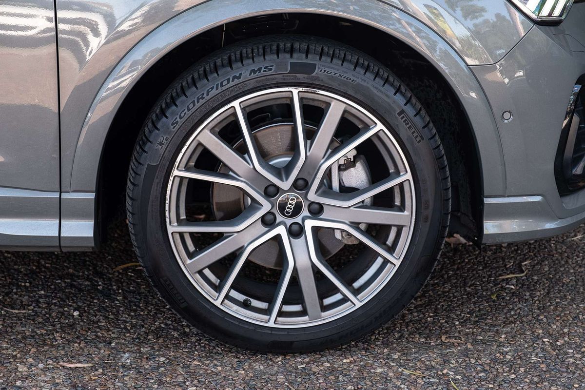 2022 Audi Q3 40 TFSI S line F3