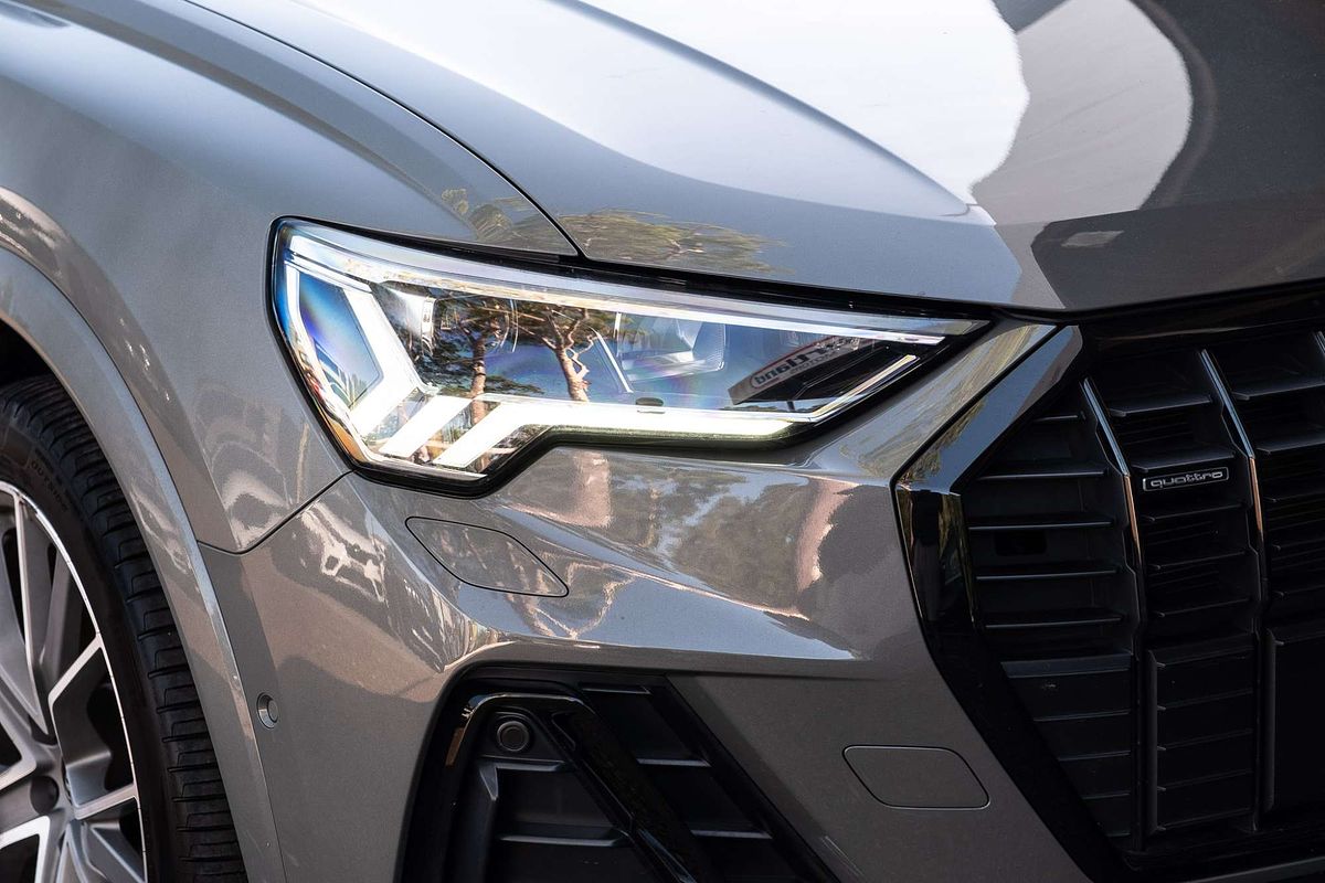 2022 Audi Q3 40 TFSI S line F3