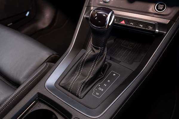 2022 Audi Q3 40 TFSI S line F3