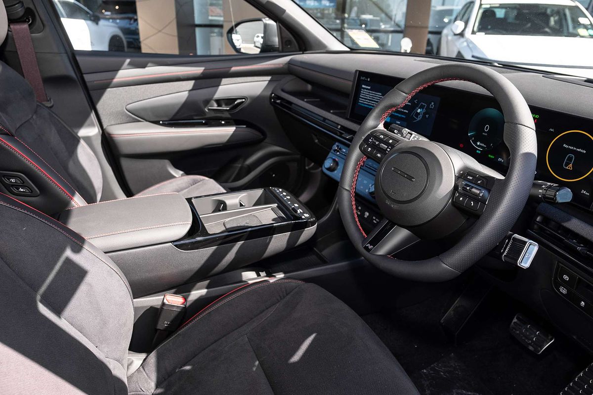 2025 Hyundai Tucson Premium N Line NX4.V4