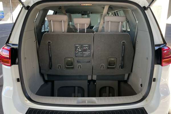2020 Kia Carnival S YP