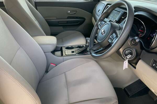 2020 Kia Carnival S YP