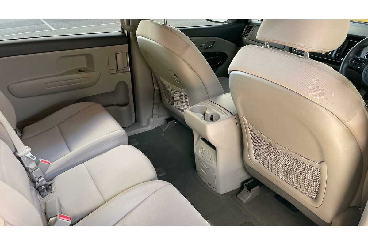 2020 Kia Carnival S YP