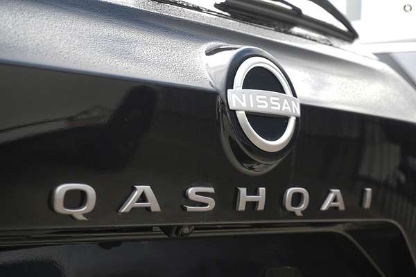 2025 Nissan QASHQAI Ti J12