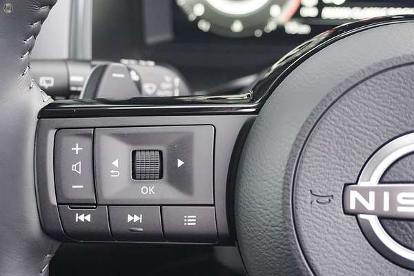 2025 Nissan QASHQAI Ti J12