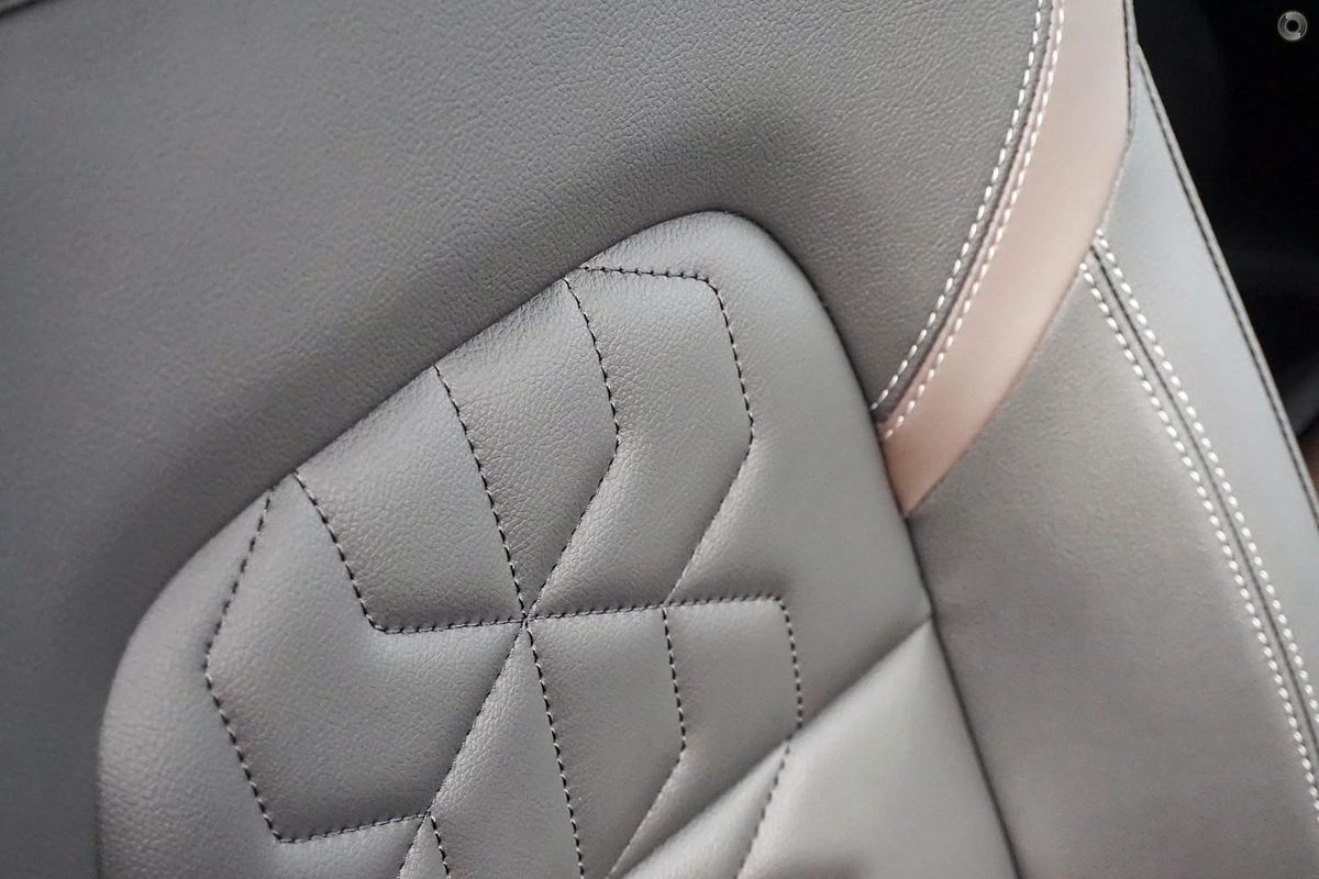 2025 Nissan QASHQAI Ti J12