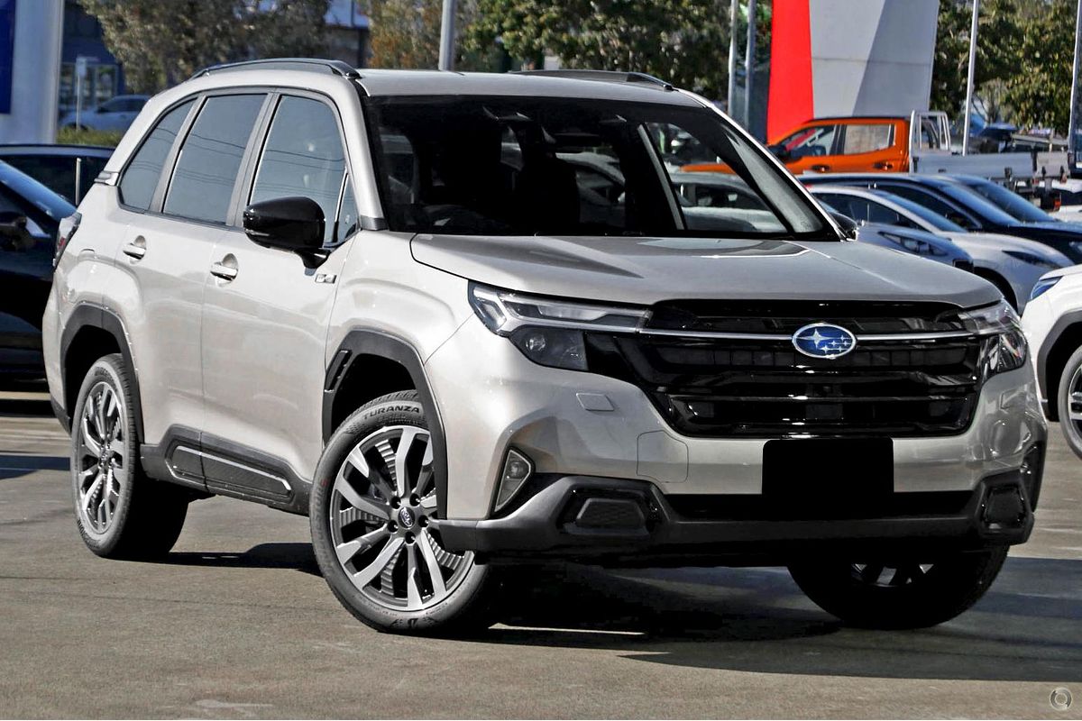 2025 Subaru Forester Hybrid Touring S6