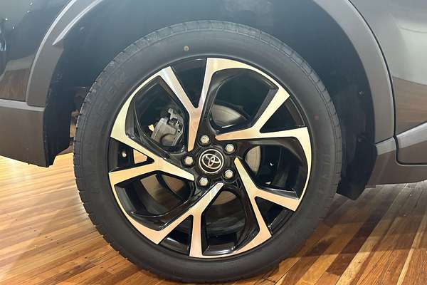 2018 Toyota C-HR Koba NGX10R