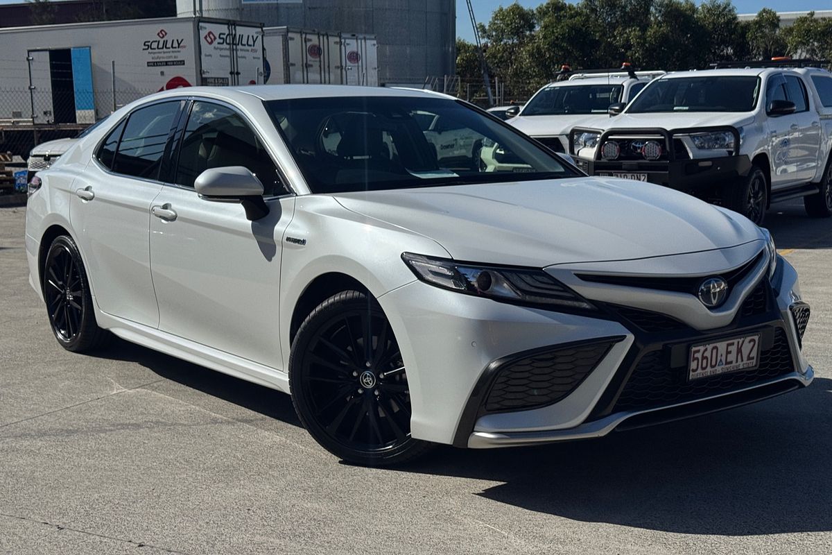2022 Toyota Camry SX AXVH70R