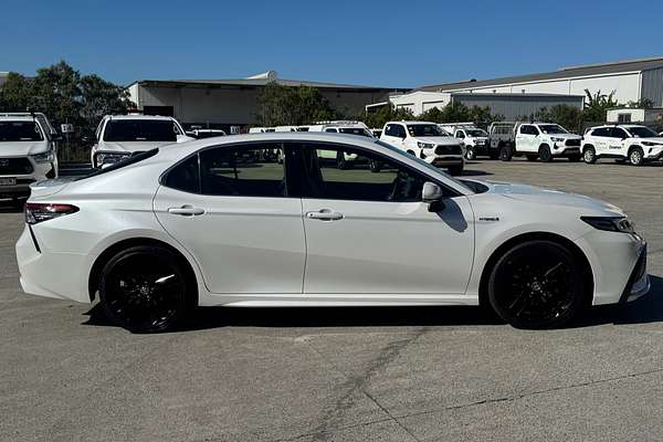 2022 Toyota Camry SX AXVH70R