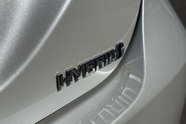 2022 Toyota Camry SX AXVH70R