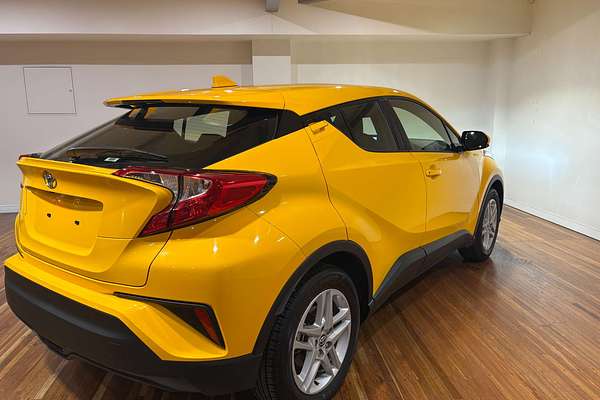 2023 Toyota C-HR GXL NGX10R