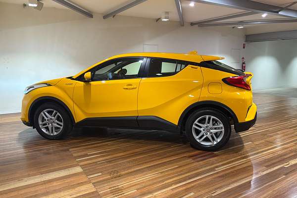 2023 Toyota C-HR GXL NGX10R