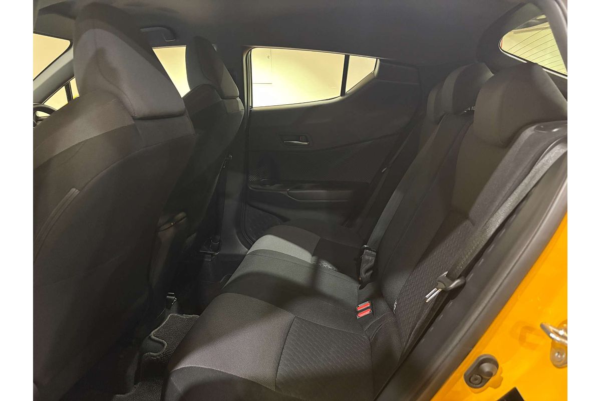 2023 Toyota C-HR GXL NGX10R