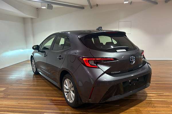 2022 Toyota Corolla Ascent Sport Hybrid ZWE219R