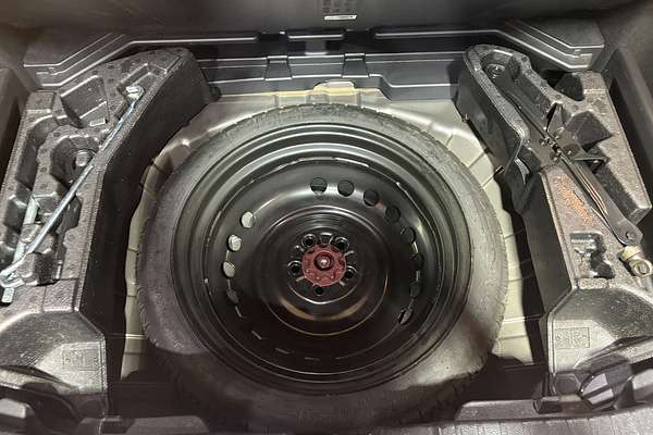 2022 Toyota Corolla Ascent Sport Hybrid ZWE219R