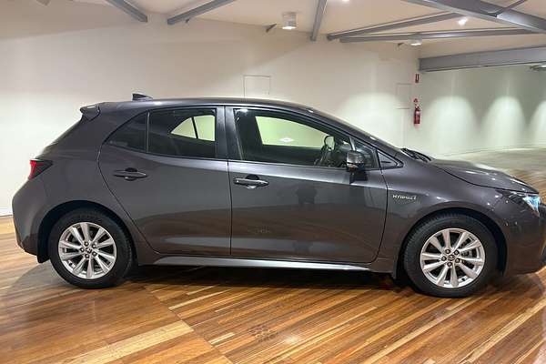 2022 Toyota Corolla Ascent Sport Hybrid ZWE219R