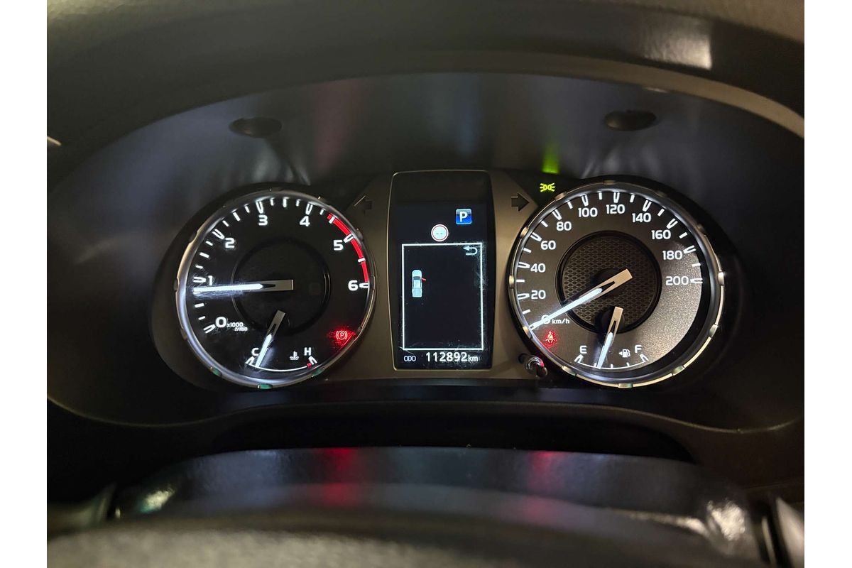 2021 Toyota Hilux SR5 GUN126R 4X4