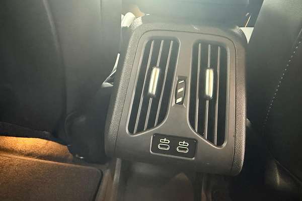 2025 BMW iX1 xDrive30 M Sport U11